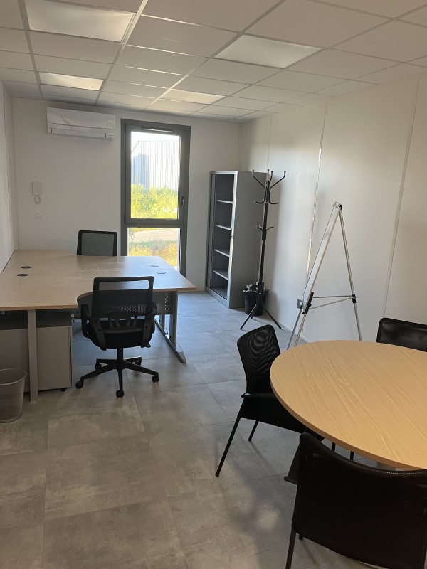 Déménager votre entreprise et son matériel volumineux en Gironde